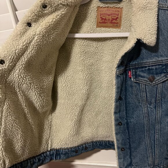 Levi's Original Sherpa Trucker Jacket - Picture 3 of 4